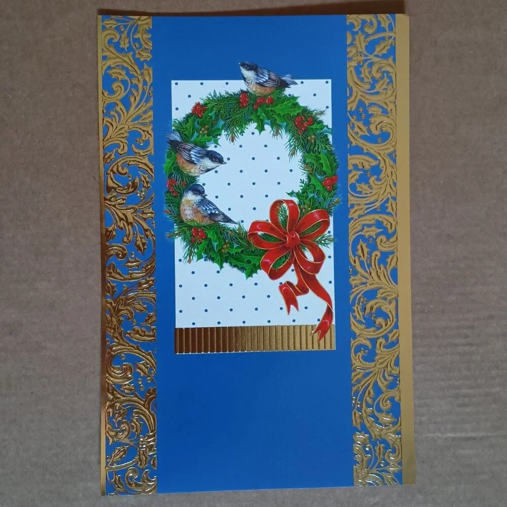 unused vintage 90s Y2K gold foil embossed Christmas holiday cards with envelopes